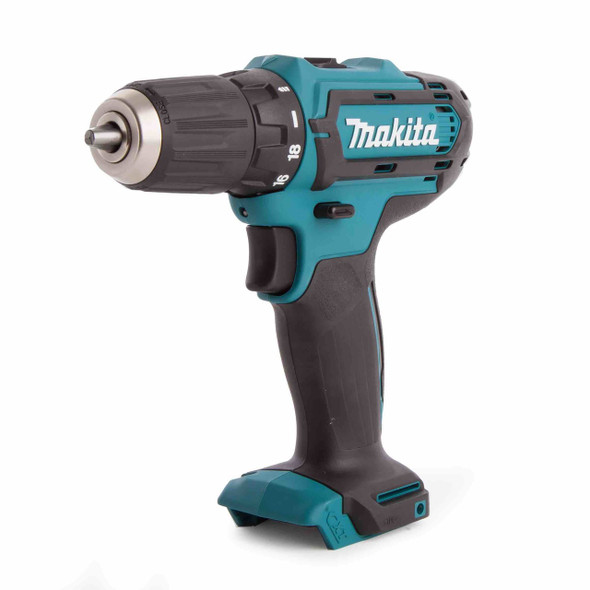 Makita DF331D cordless driver drill 10mm, keyless 10.8v, 2x battery 1.5.Ah & Charger case