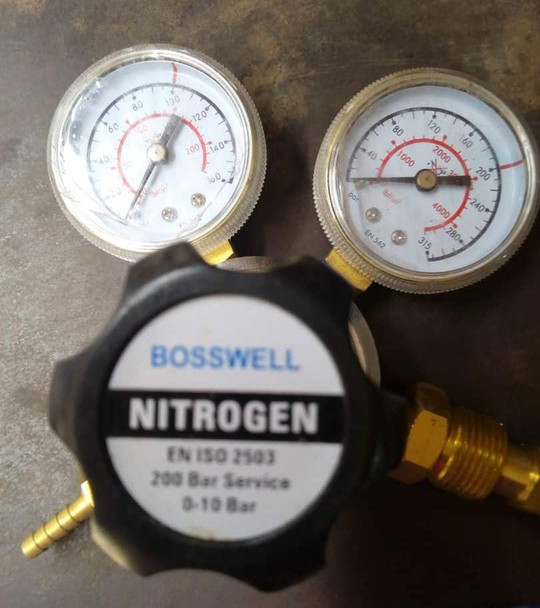 Nitrogen Gas Regulator 