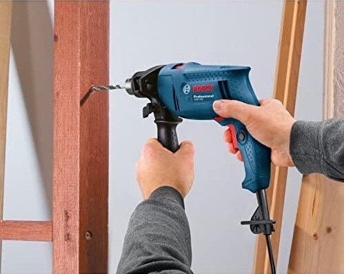 bosch-gsb-550-impact-drilling-machine-and-electrician-kit-2.jpg bosch-gsb-550-impact-drilling-machine-and-electrician-kit-2.jpg