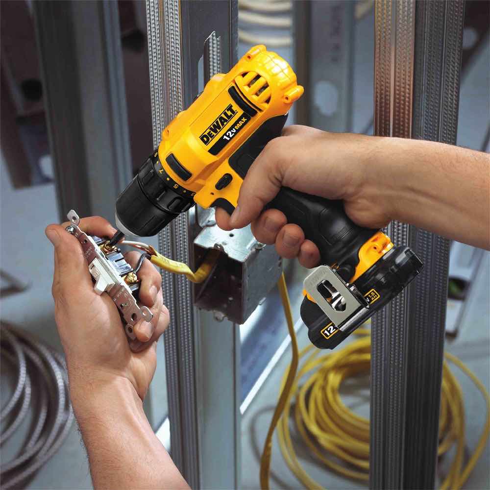 dewalt-dcd710d2-b5-cordless-drilling-machine-2.jpg