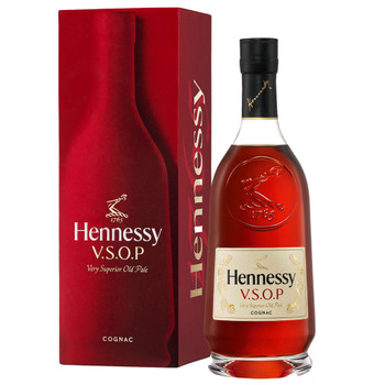 Hennessy VSOP Cognac 700mL bottle and gift box
