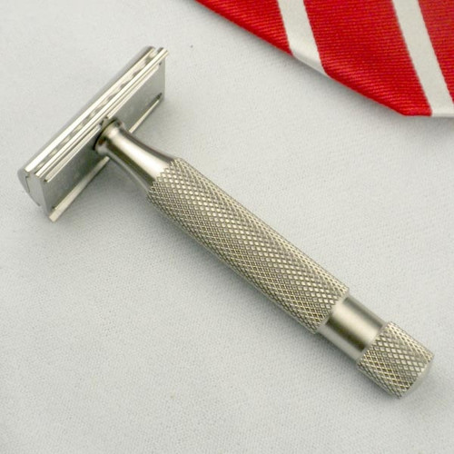 Kronos Stand Razor Kronos Slant by Above the Tie