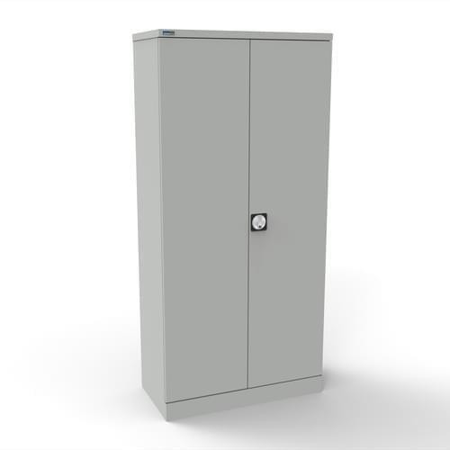 Cupboards: 4 Shelves or More