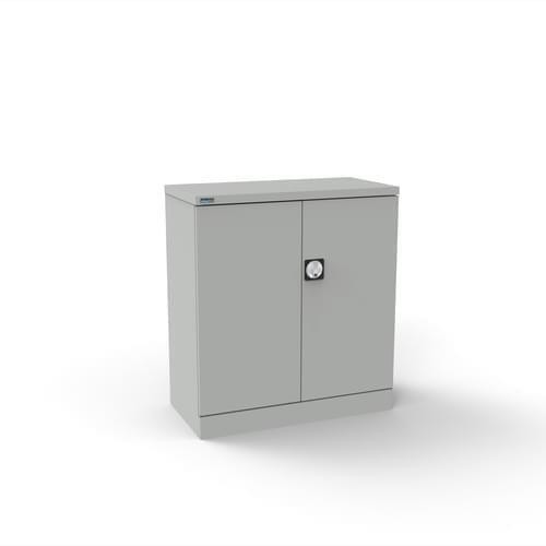 Cupboards: 1 Shelf