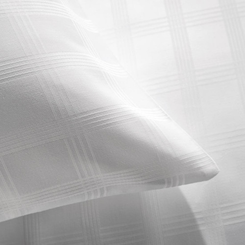 Mitre Comfort Vercelli Pillowcase Housewife