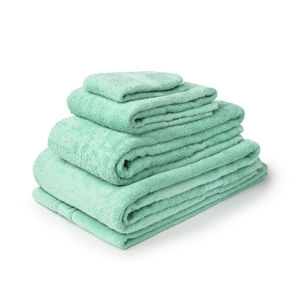 Mitre Essentials Nova Bath Mat Mint