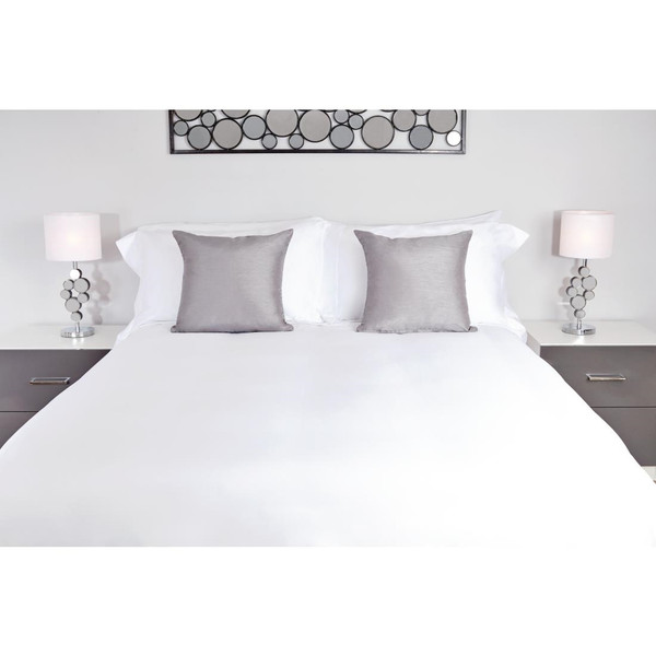 Mitre Luxury Savoy Housewife Pillowcase