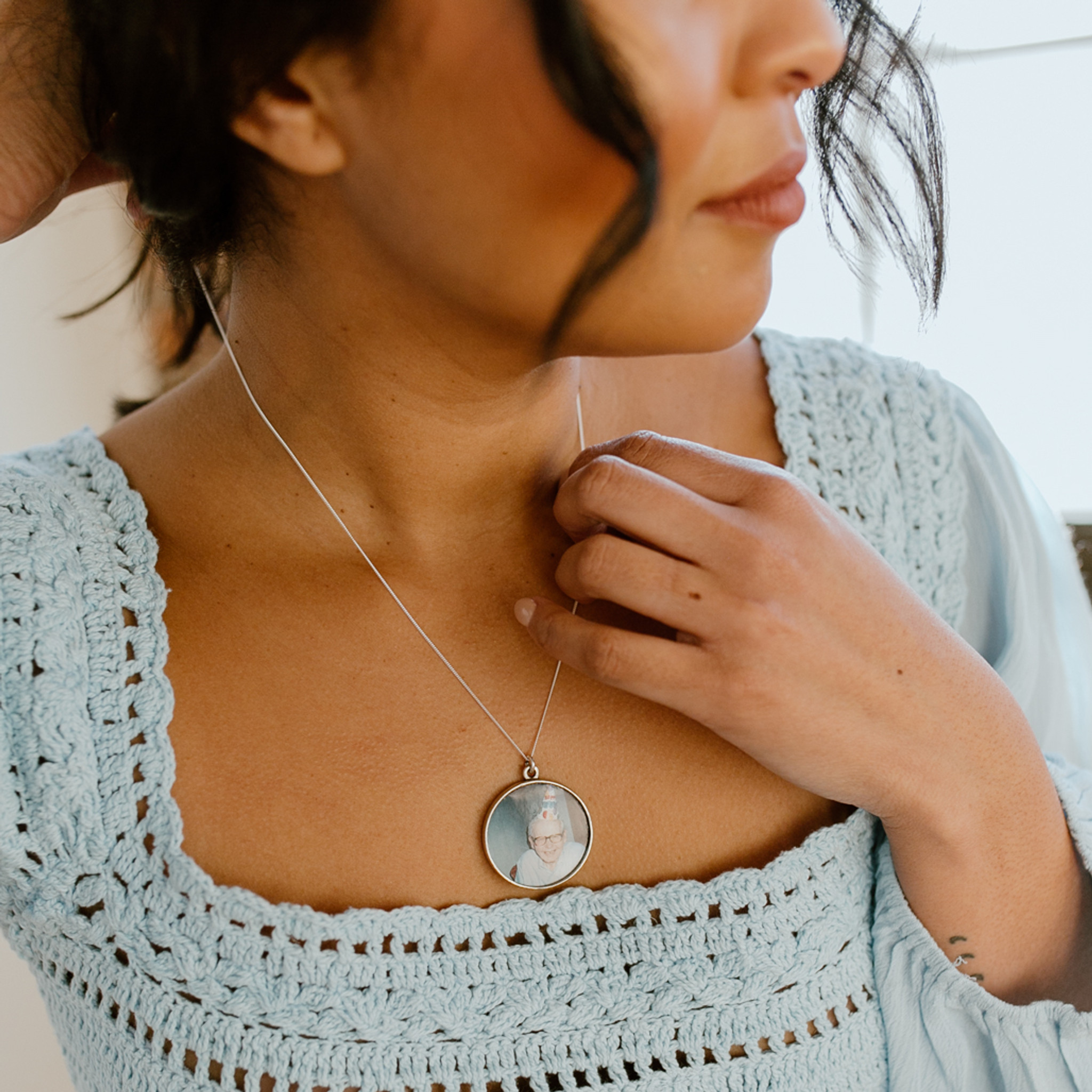 Lucky Four Leaf Projection Necklace with Picture Inside