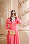 Madame Monet - Pink