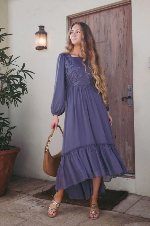 chinese dress ladies Women Halter V Neck Maxi Dress Cutout Backless Sleeveless Flowy Long Dress  Ruffle Trim Dress Summer Beach Sundress (Blue, M) at Amazon Women's Clothing  store main image 1
