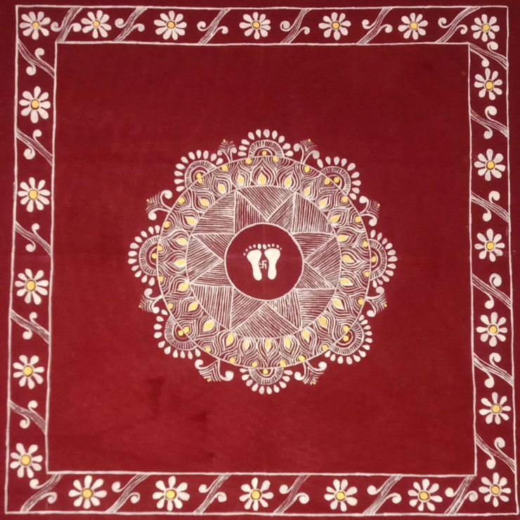 Wall Hanging Aipan Painting (ART-17337-114099) - Handpainted Art Painting - 14in X 14in