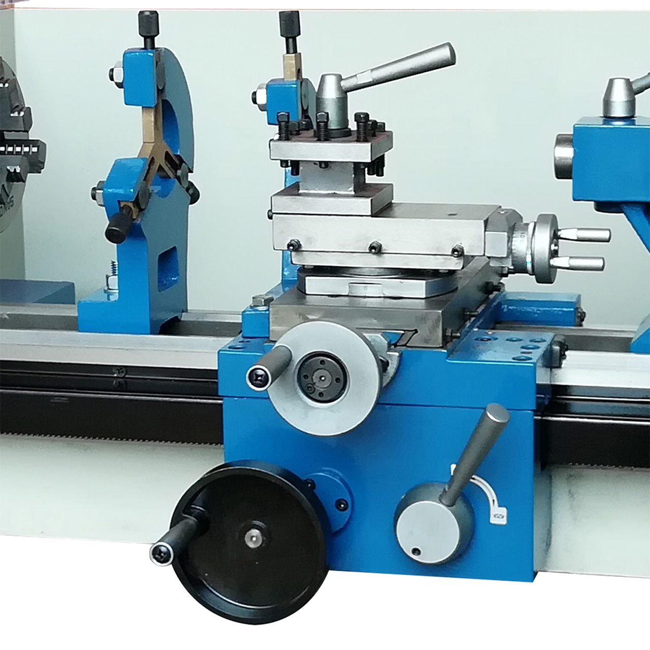 Baileigh PL-1022VS-V2 Variable Speed Bench Top Lathe - BA9-1228215