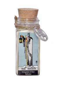 THE HERMIT TAROT CARD SMUDGE CANDLE (6 OZ) THE HERMIT TAROT CARD SMUDGE CANDLE (6 OZ)