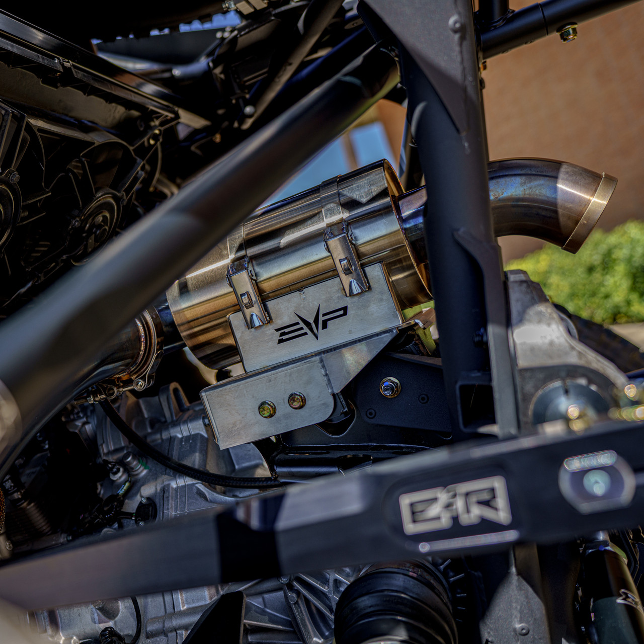 2025 Can-Am Maverick R, Black