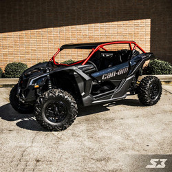 2017 Can-Am Maverick X3 X ds, Triple Black / Candy Red