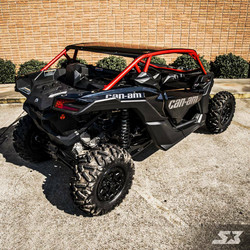 2017 Can-Am Maverick X3 X ds, Triple Black / Candy Red