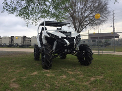 2016 Can-Am Maverick 1000R, White / Black