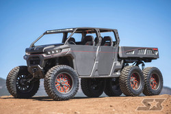 2020 Can-Am Defender MAX 6x6 X mr Squatch, Donald Cowboy Cerrone