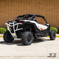 2017 Can-Am Maverick X3 Turbo R, S3 Racing / Calvin Jones
