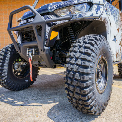 2024 Can-Am Defender Black / White, Big Tex Trailers