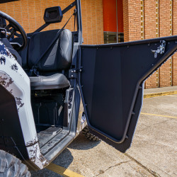 2024 Can-Am Defender Black / White, Big Tex Trailers
