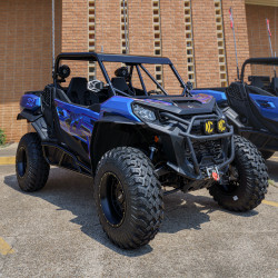 2023 Can-Am Commander 700 XT, Blue / Black w/ Wrap