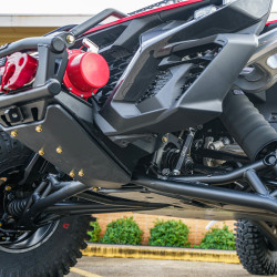 2014 Can-Am Maverick R, Black / Red / White