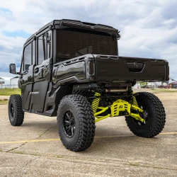 2025 Can-Am Defender, Black / Manta Green