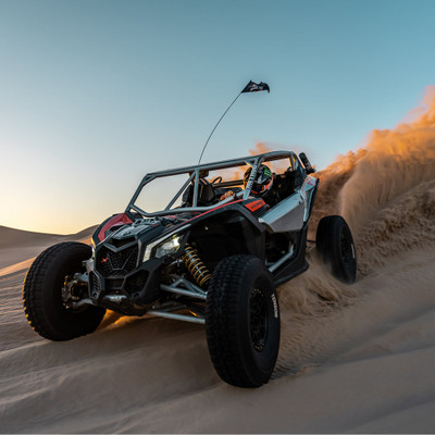 2020 Can-Am Maverick X3 X rs Turbo RR, Brian and Hailie Deegan 2020 Can-Am Maverick X3 X rs Turbo RR, Brian and Hailie Deegan