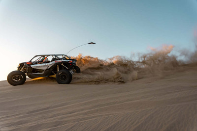2020 Can-Am Maverick X3 X rs Turbo RR, Brian and Hailie Deegan 2020 Can-Am Maverick X3 X rs Turbo RR, Brian and Hailie Deegan