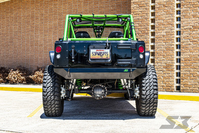2016 Jeep Wrangler JKU Rubicon, Black and Neon Green