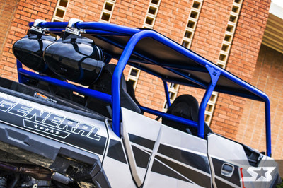 2017 Polaris General 4, Silver / Blue 2017 Polaris General 4, Silver / Blue