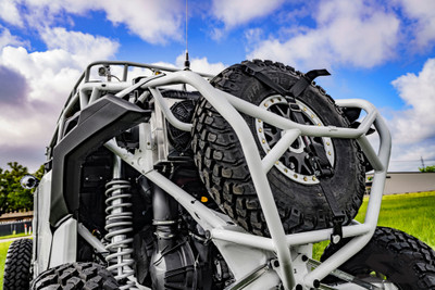 2022 Can-Am Maverick X3 X rs Turbo RR, White / Black