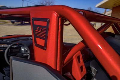 2024 Can-Am Maverick R, Black / Red 2024 Can-Am Maverick R, Black / Red