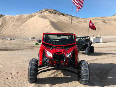 2017 Can-Am Maverick X3, Red / Black