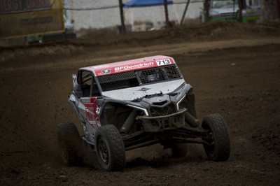 2017 Can-Am Maverick X3 X rs, Axis Metal Design / Eliott Watson