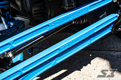 2018 Can-Am Maverick X3 X rc 64 Model, Black / Octane Blue 2018 Can-Am Maverick X3 X rc 64 Model, Black / Octane Blue