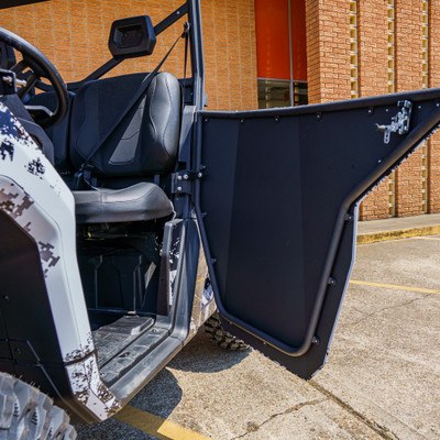 2024 Can-Am Defender Black / White, Big Tex Trailers 2024 Can-Am Defender Black / White, Big Tex Trailers