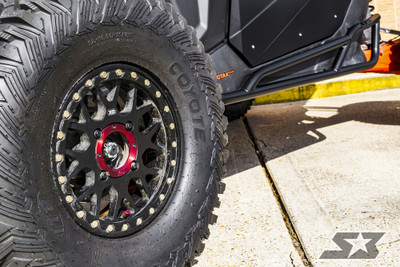 2018 Can-Am Maverick X3 X rs, Black / Red 2018 Can-Am Maverick X3 X rs, Black / Red