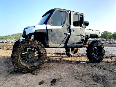 2019 Ranger Northstar, Black / Silver 2019 Ranger Northstar, Black / Silver