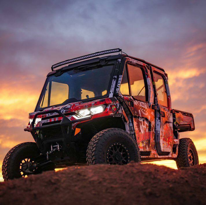 2021 Can-Am Defender MAX Limited, Donald Cowboy Cerrone 2021 Can-Am Defender MAX Limited, Donald Cowboy Cerrone