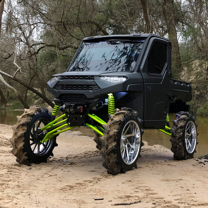 2019 Polaris Ranger XP 1000 NorthStar Edition, Black / Shocker Yellow 2019 Polaris Ranger XP 1000 NorthStar Edition, Black / Shocker Yellow