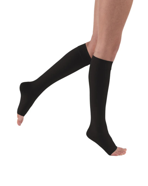 BSN 7865001 - Jobst Relief Knee-High, 20-30, Open Toe, Medium, Black
