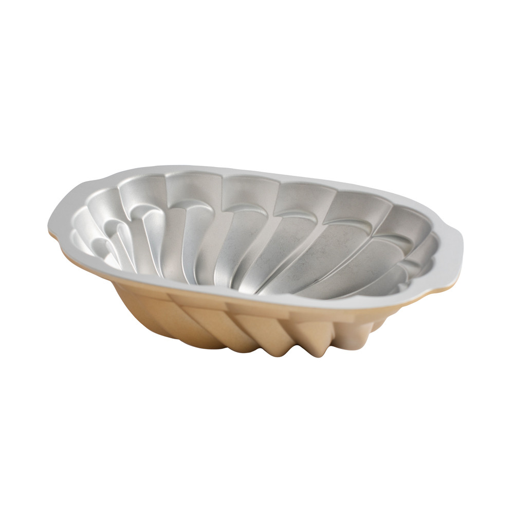 Pirouette Loaf Pan | Cast Aluminum Bakeware | Nordic Ware