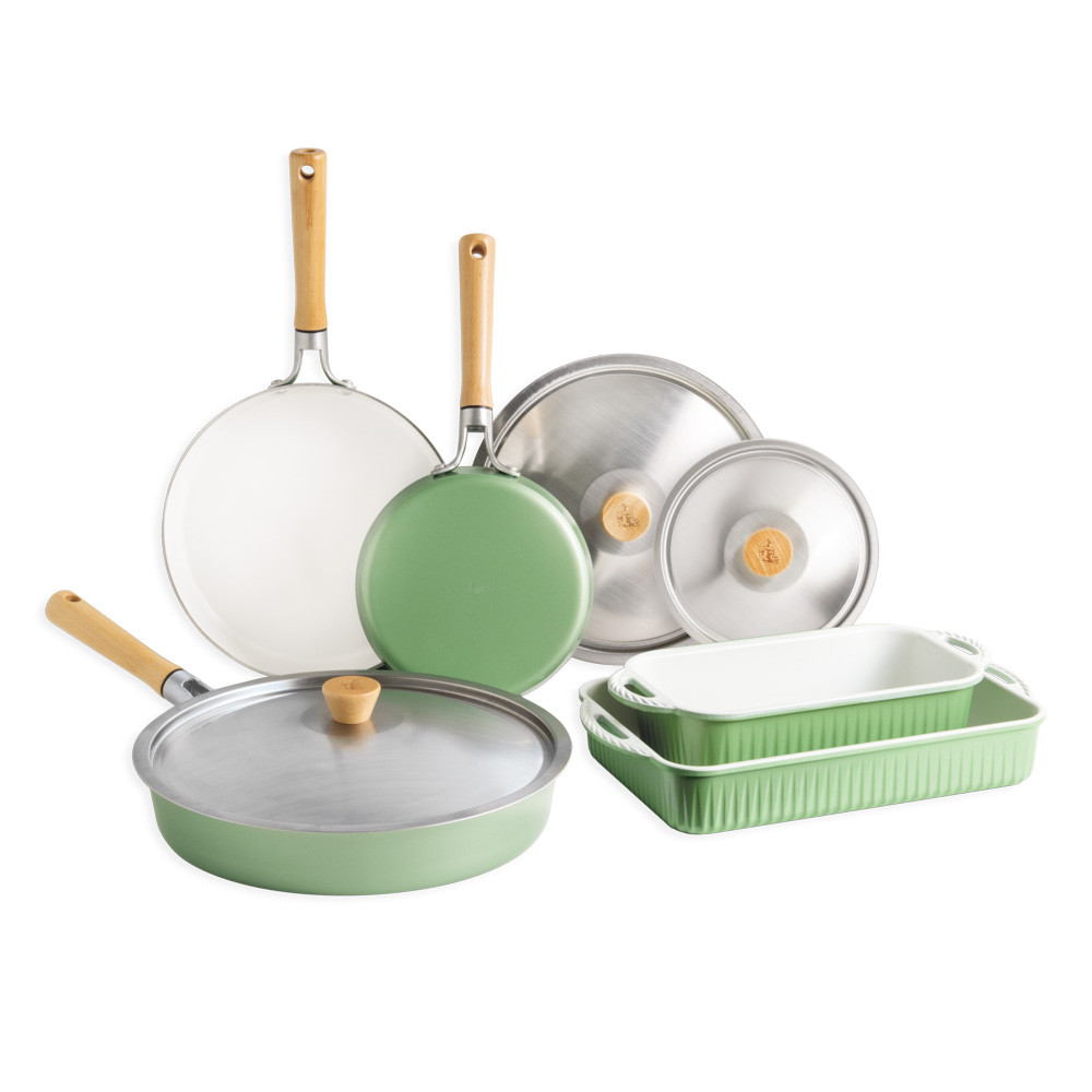 cardamom 8 PC Bakeware and Cookware Set on white background