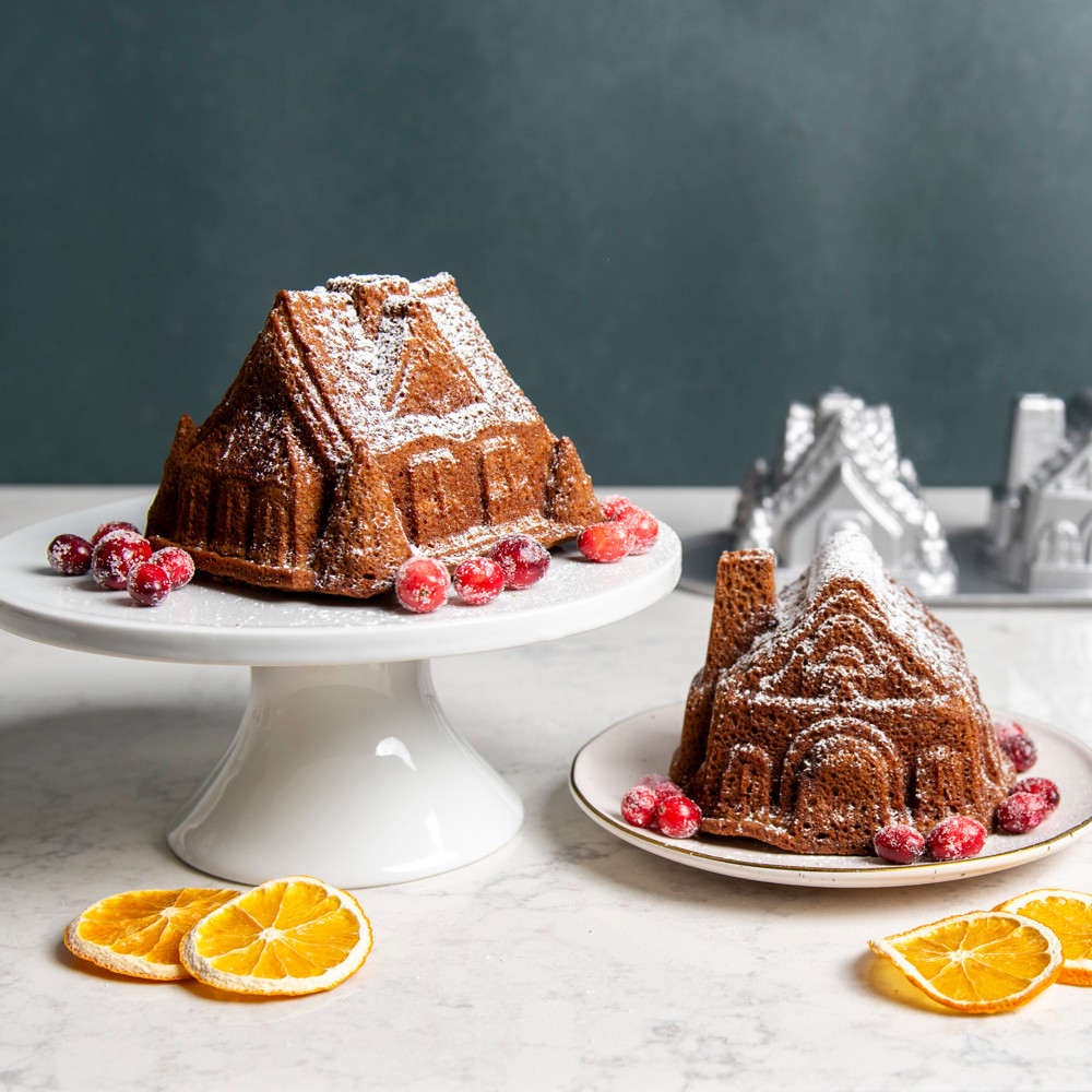 Gingerbread House Duet Pan - Nordic Ware