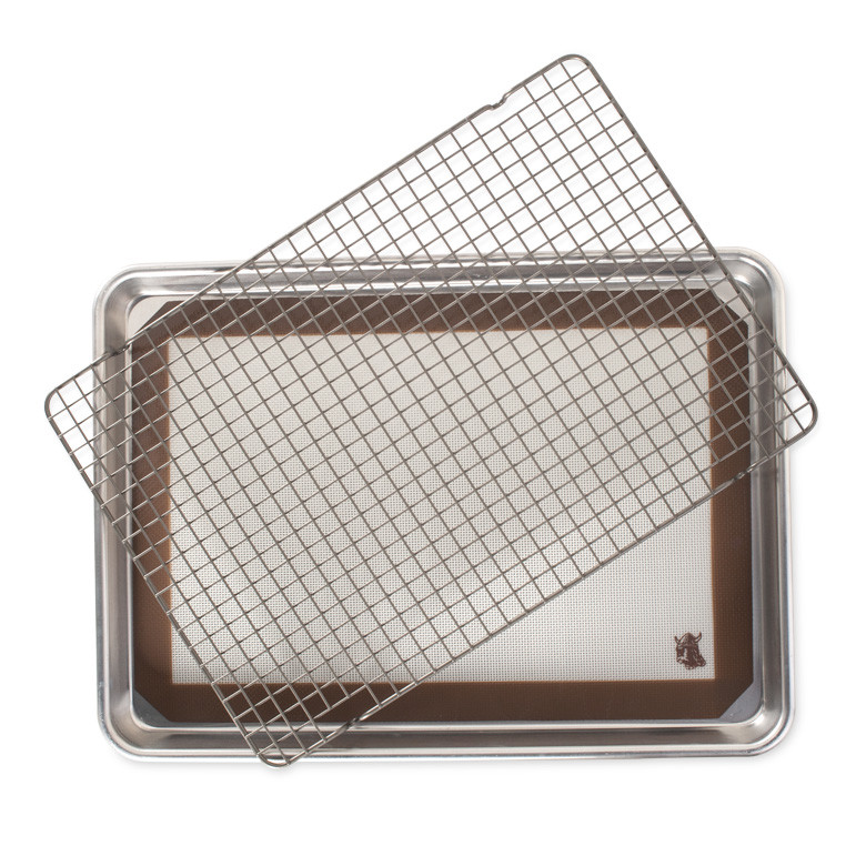 Nordic Ware Naturals Baking Set