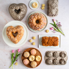 Floral Pan and Cakes group shot