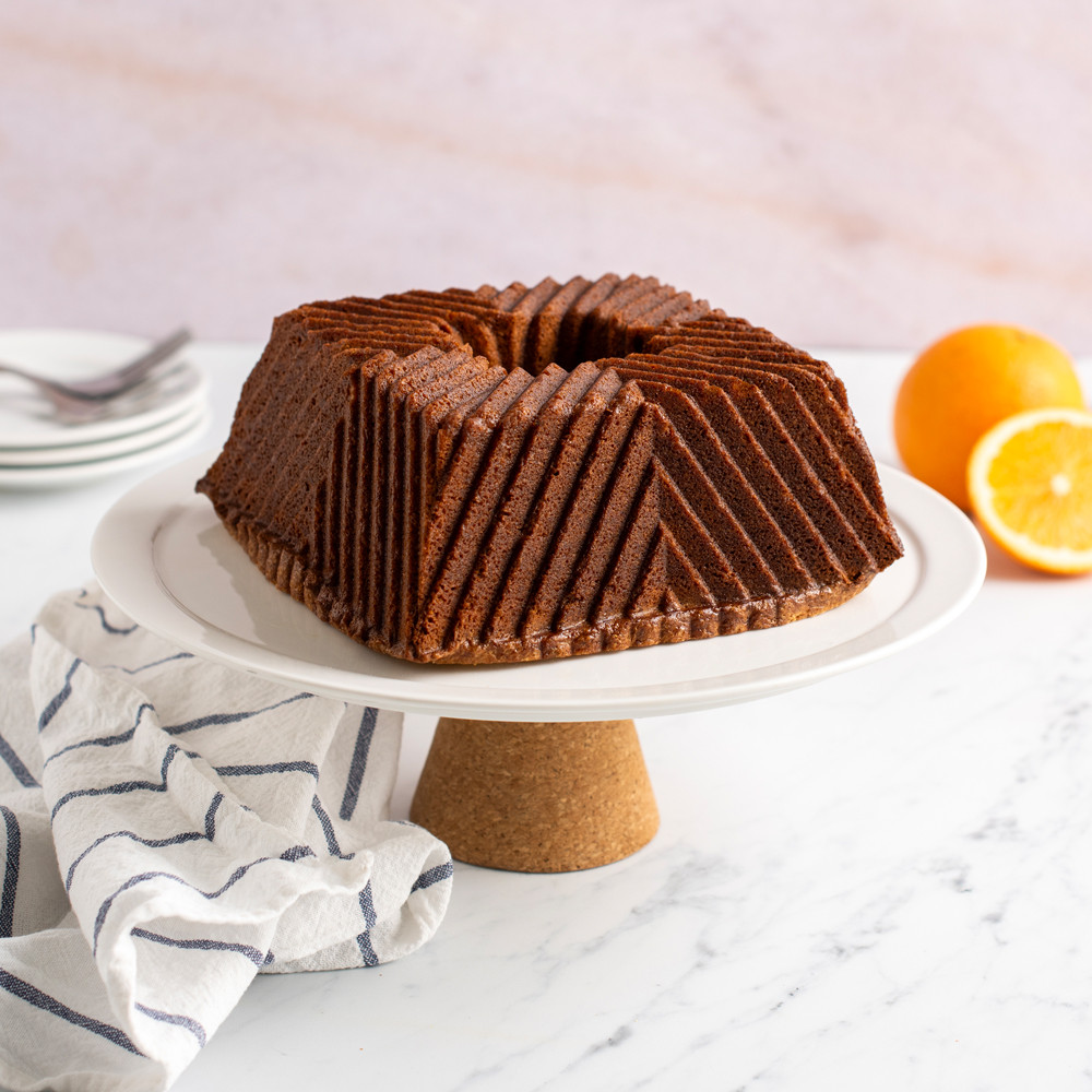 Bundt® Squared Pan | Cast Aluminum Bakeware | Nordic Ware