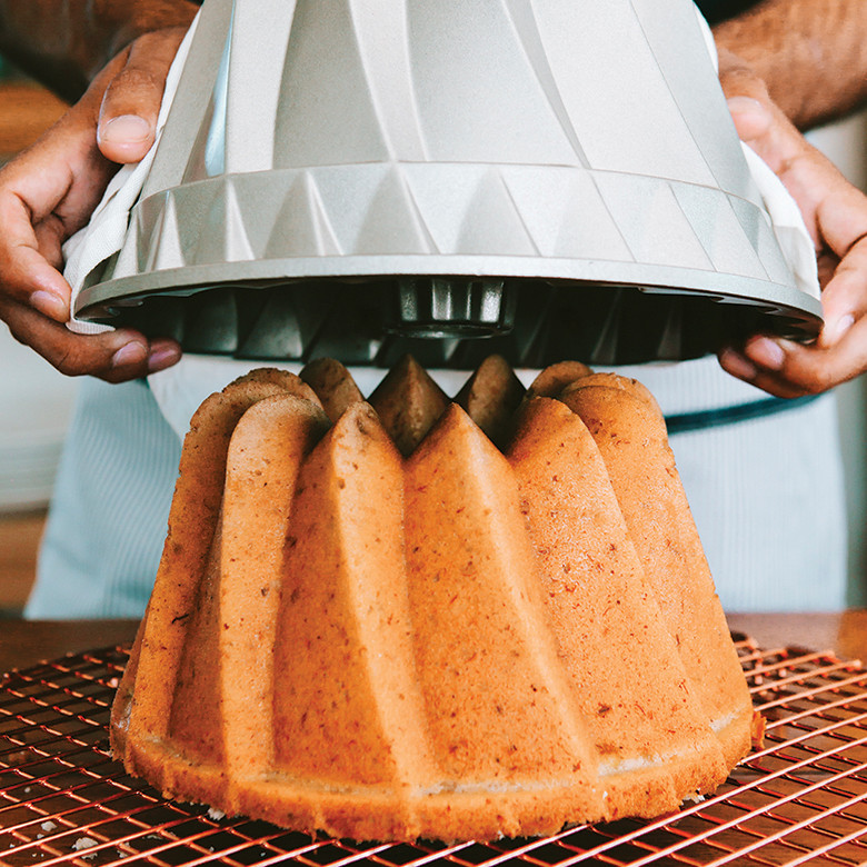 Kugelhopf Bundt® Pan | Cast Aluminum Bakeware | Nordic Ware